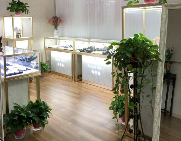 玻璃珠寶展示柜,鴻鈦珠寶展柜廠家設(shè)計(jì)珠寶展示柜,珠寶展柜定制廠家 玻璃珠寶展示柜,鴻鈦珠寶展柜廠家設(shè)計(jì)珠寶展示柜,珠寶展柜定制廠家