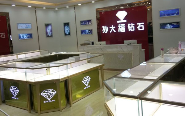 珠寶展柜供應(yīng)商選擇哪一家？